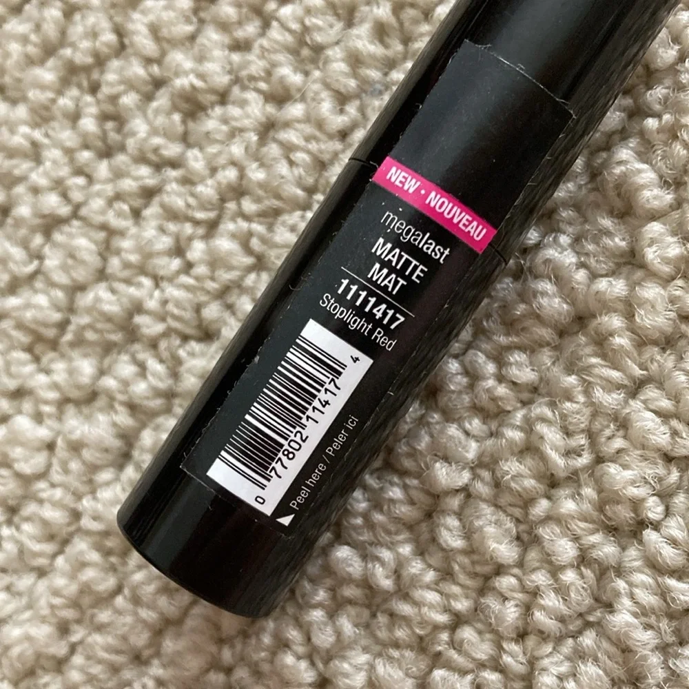 NEW Wet n Wild Megalast Matte Lipstick Stoplight Red 1111417 Full Size SEALED